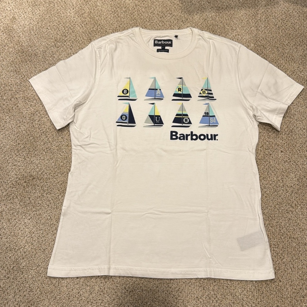 White Barbour graphic tshirt